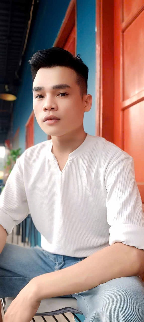 Phú