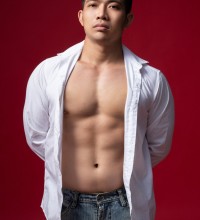 Hoàng tuấn