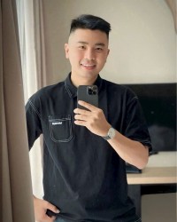 Tân