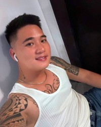Trung.