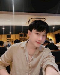 Tuấn.